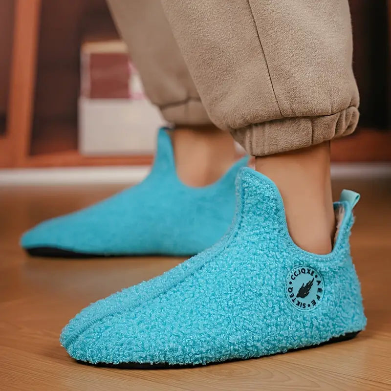 Aefe - Ultimate Comfort Fuzzy Slippers